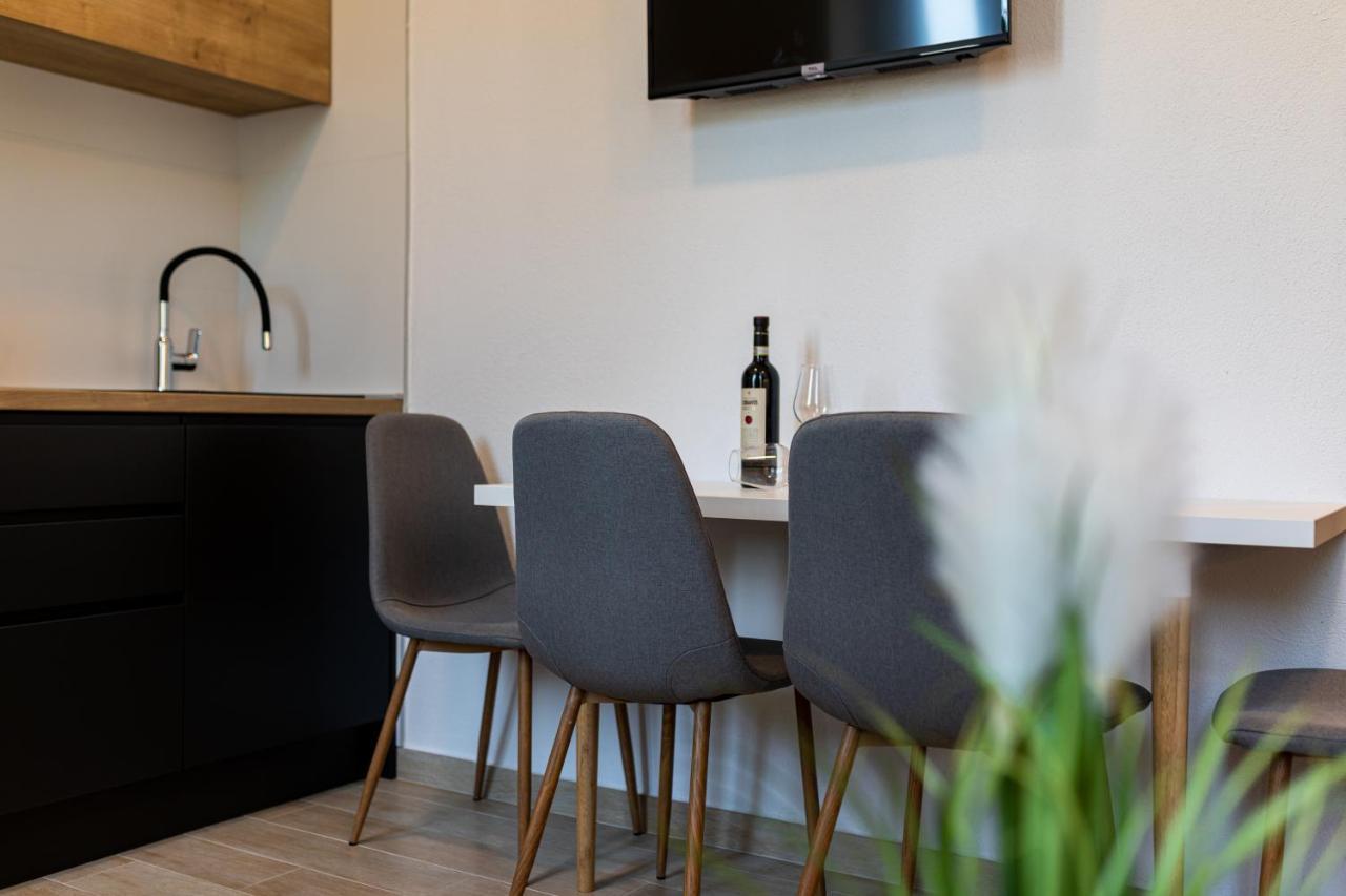 Apartments San Leopoldo 크리크베니카 외부 사진